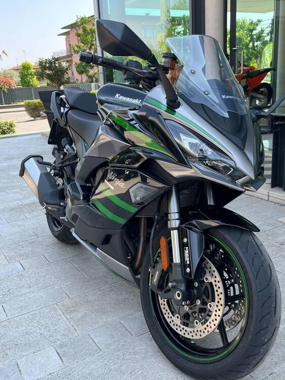 Foto 2: Moto KAWASAKI Ninja 1000 SX usata 1043cc strada (2020)