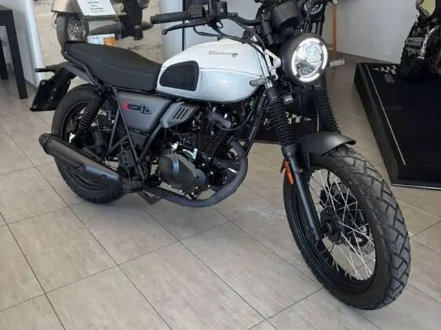 Keeway Motor X-Light 125