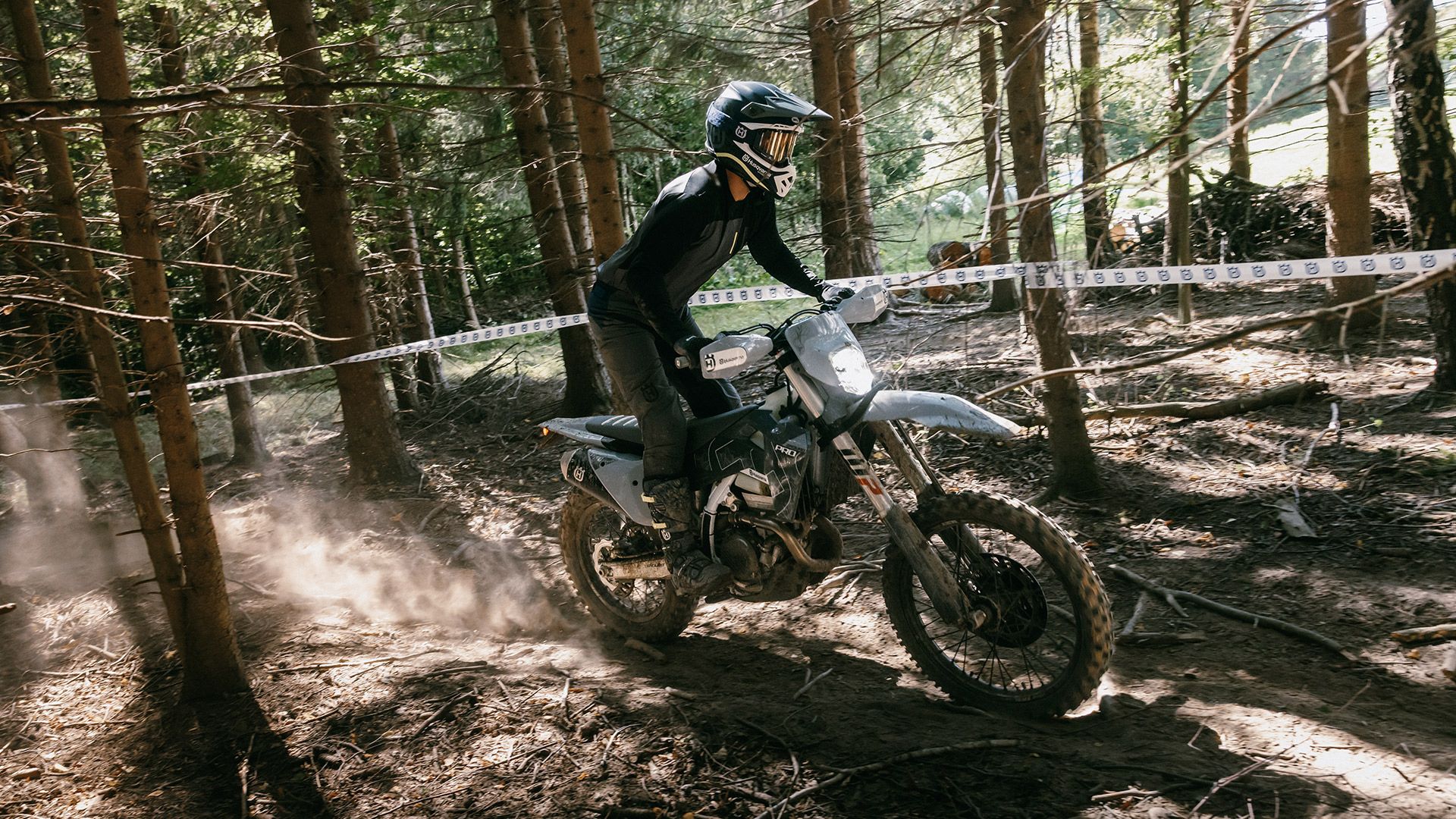 Foto 1: Moto HUSQVARNA FE 350 PRO nuova 350cc enduro (2026)