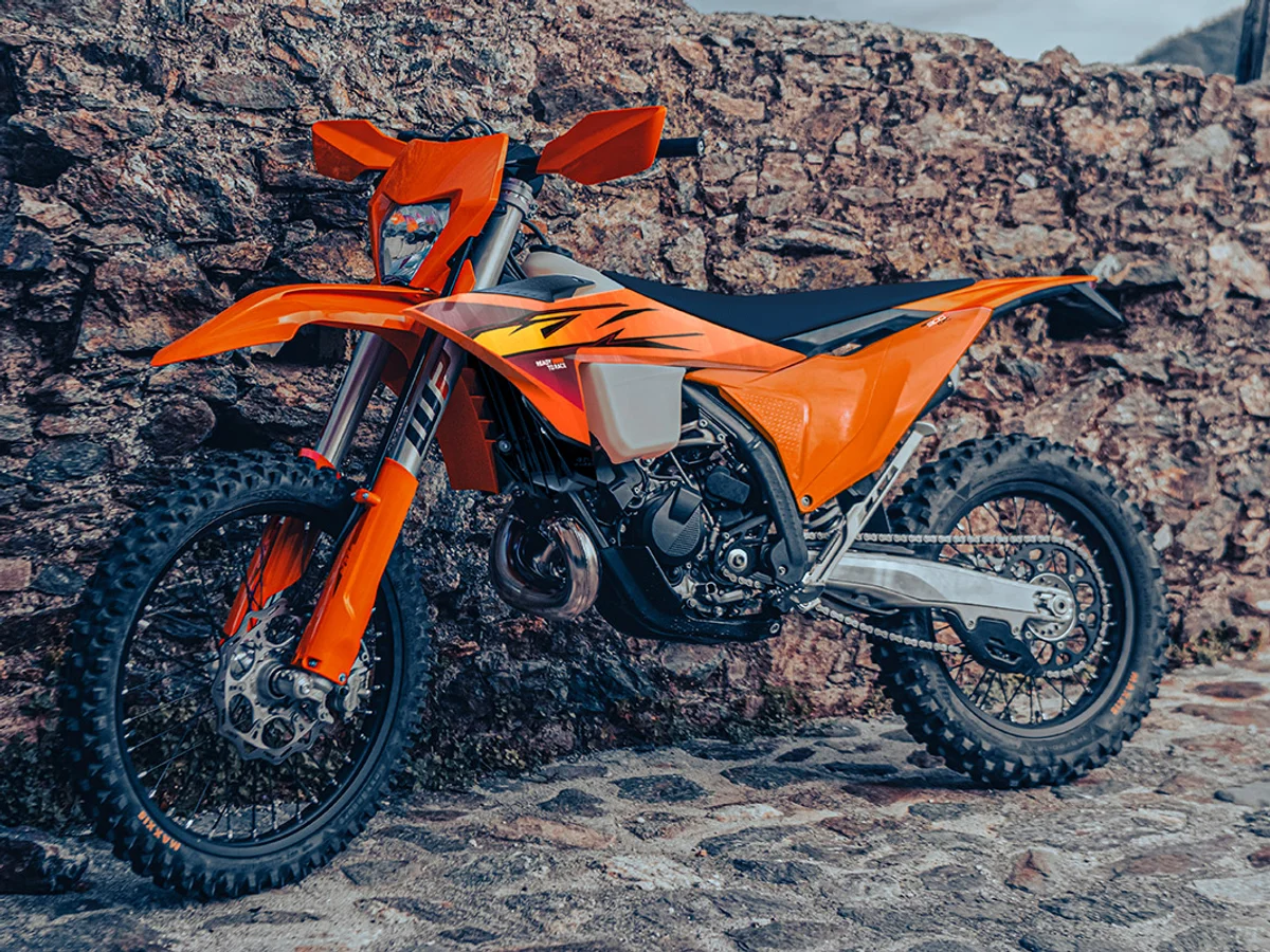 Foto 1: Moto KTM 250 XC-W nuova 249cc enduro (2026)