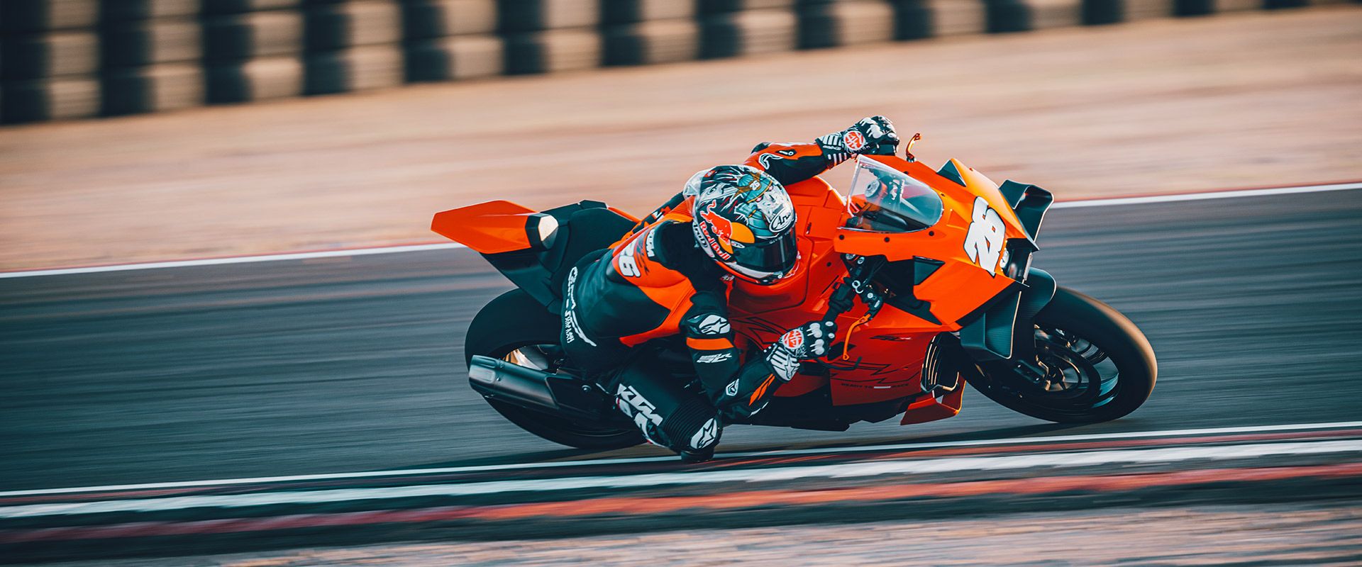 Foto 3: Moto KTM 990 RC R nuova 947cc strada (2026)