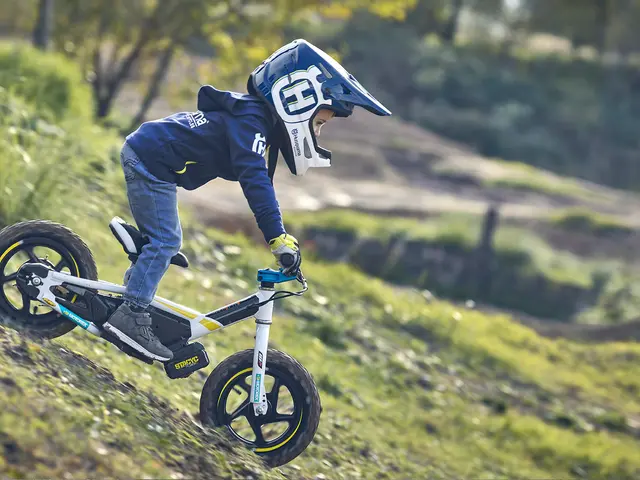 Foto 1: Moto HUSQVARNA EE 1.12 nuova cross (2026)