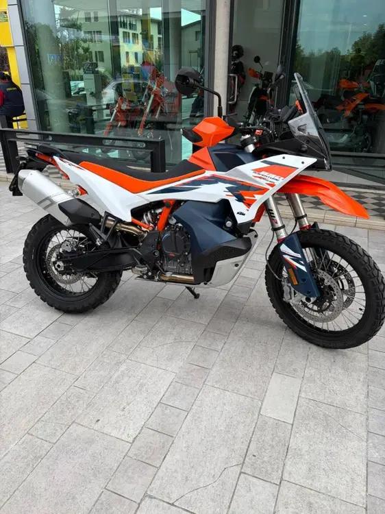KTM 890 Adventure R