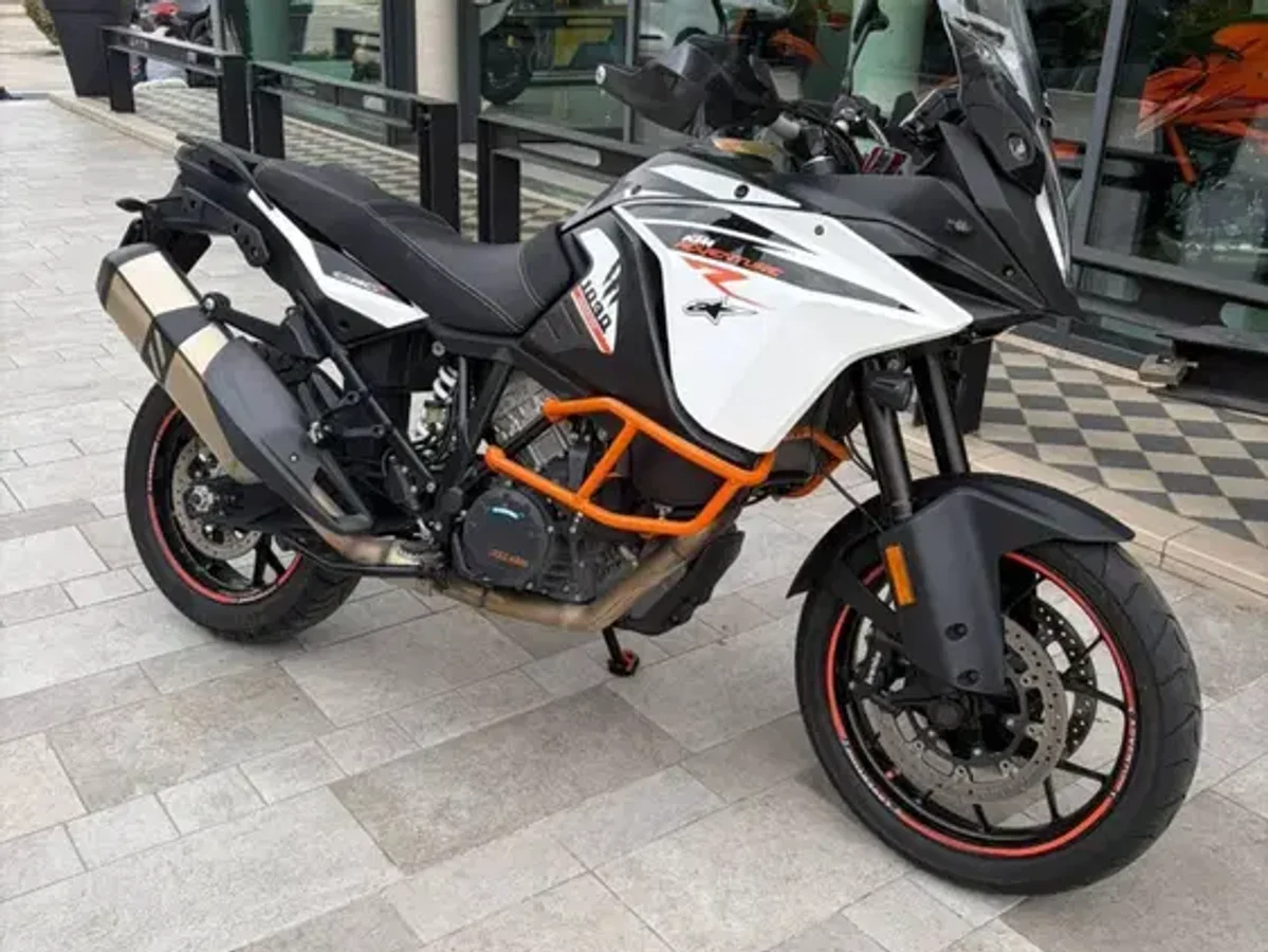 KTM 1090 Adventure R