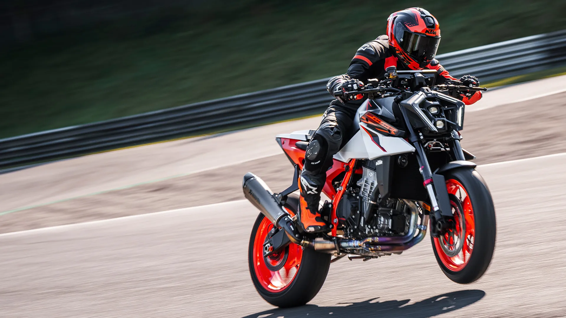 Immagine principale copertina: Concessionario moto nuove e usate