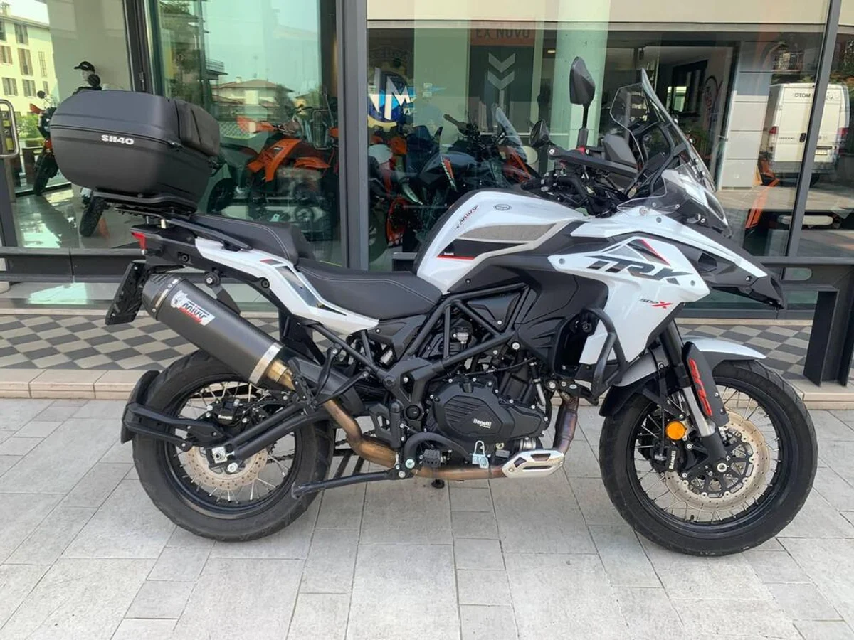Benelli TRK 502