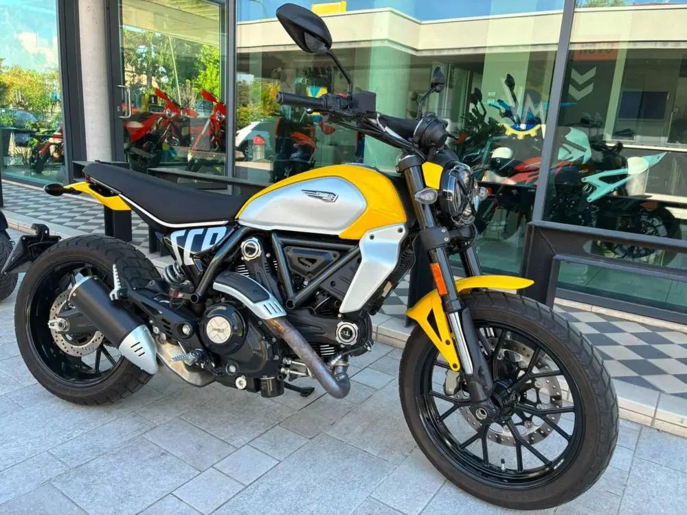 Ducati Scrambler 800 Icon