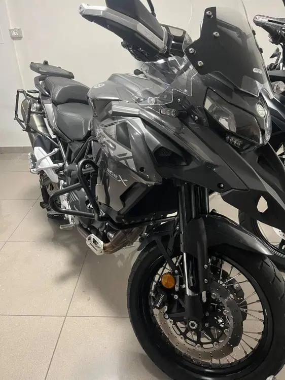 Benelli TRK 502