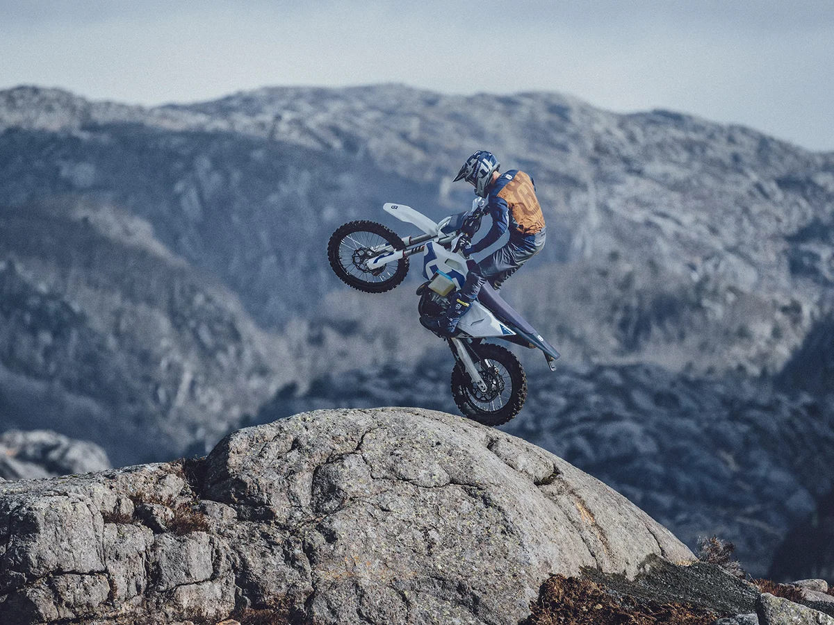 Foto 1: Moto HUSQVARNA FE 350 nuova 350cc enduro (2026)