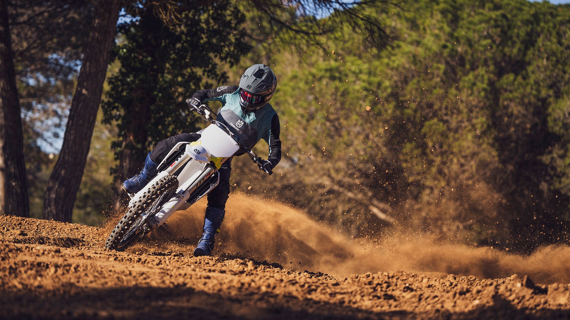 Foto 1: Moto HUSQVARNA FC 350 nuova 350cc cross (2025)