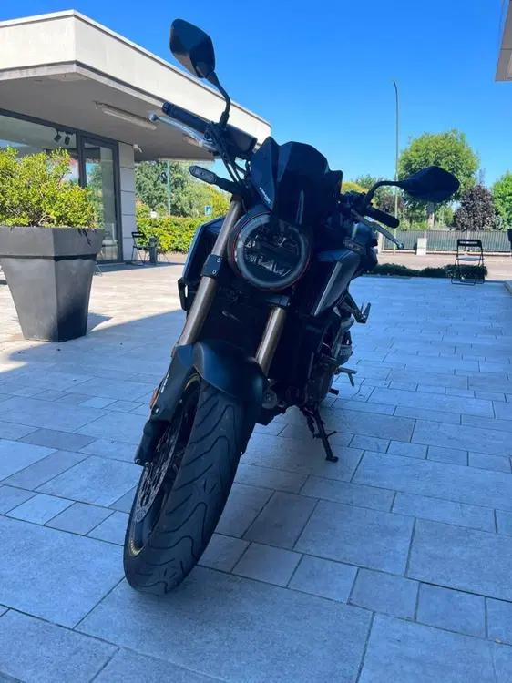 Honda CB 650 R