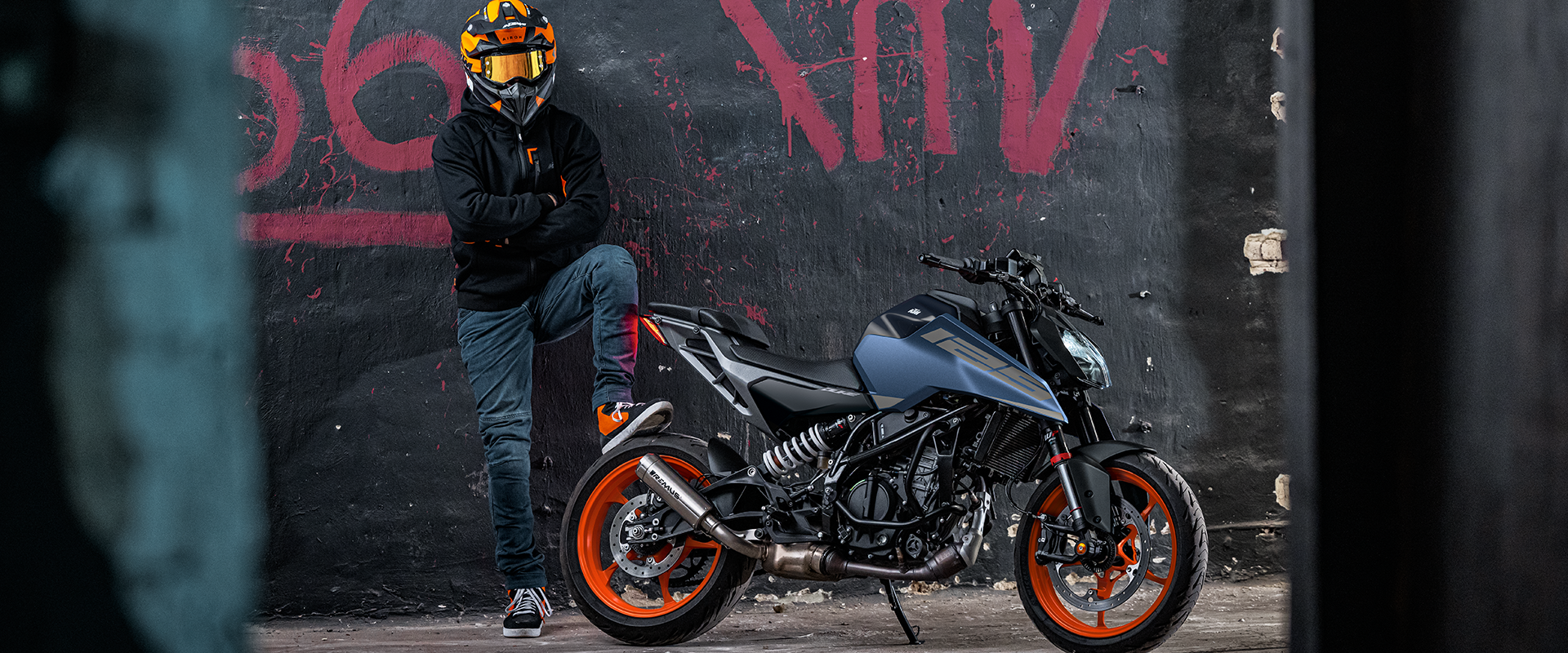 Foto 4: Moto KTM 125 Duke nuova 125cc strada (2026)