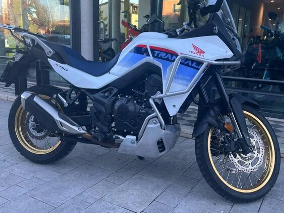Foto 1: Moto HONDA Transalp XL750 usata 755cc strada (2023)