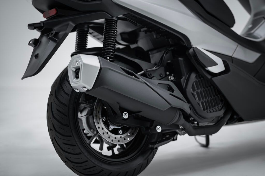 Foto 4: Moto VOGE SFIDA SR1 nuova 124cc scooter (2026)