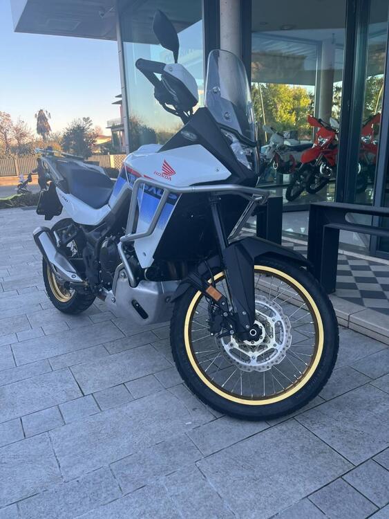 Foto 3: Moto HONDA Transalp XL750 usata 755cc strada (2023)