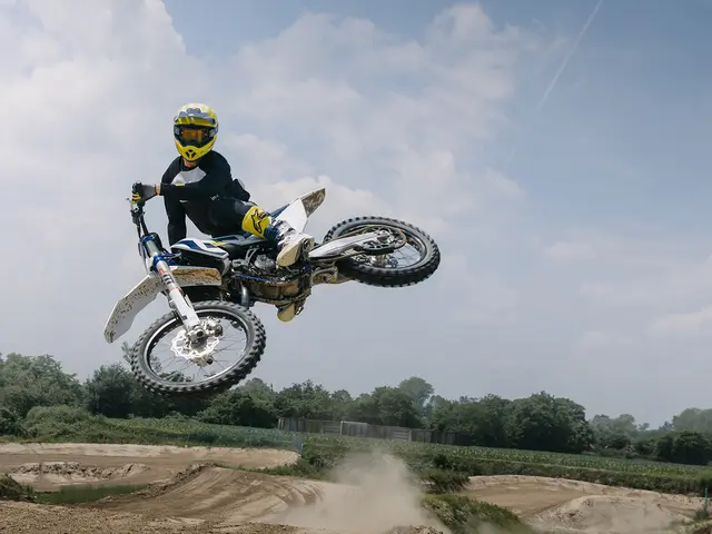 Foto 1: Moto HUSQVARNA TC 125 nuova 125cc cross (2026)