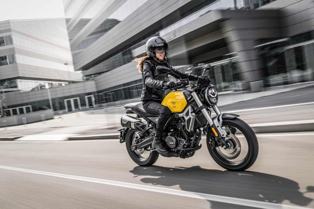 Foto 2: Moto VOGE Trofeo 350AC nuova 321cc strada (2026)