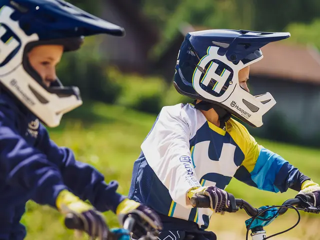 Foto 1: Moto HUSQVARNA EE 1.20 nuova cross (2026)