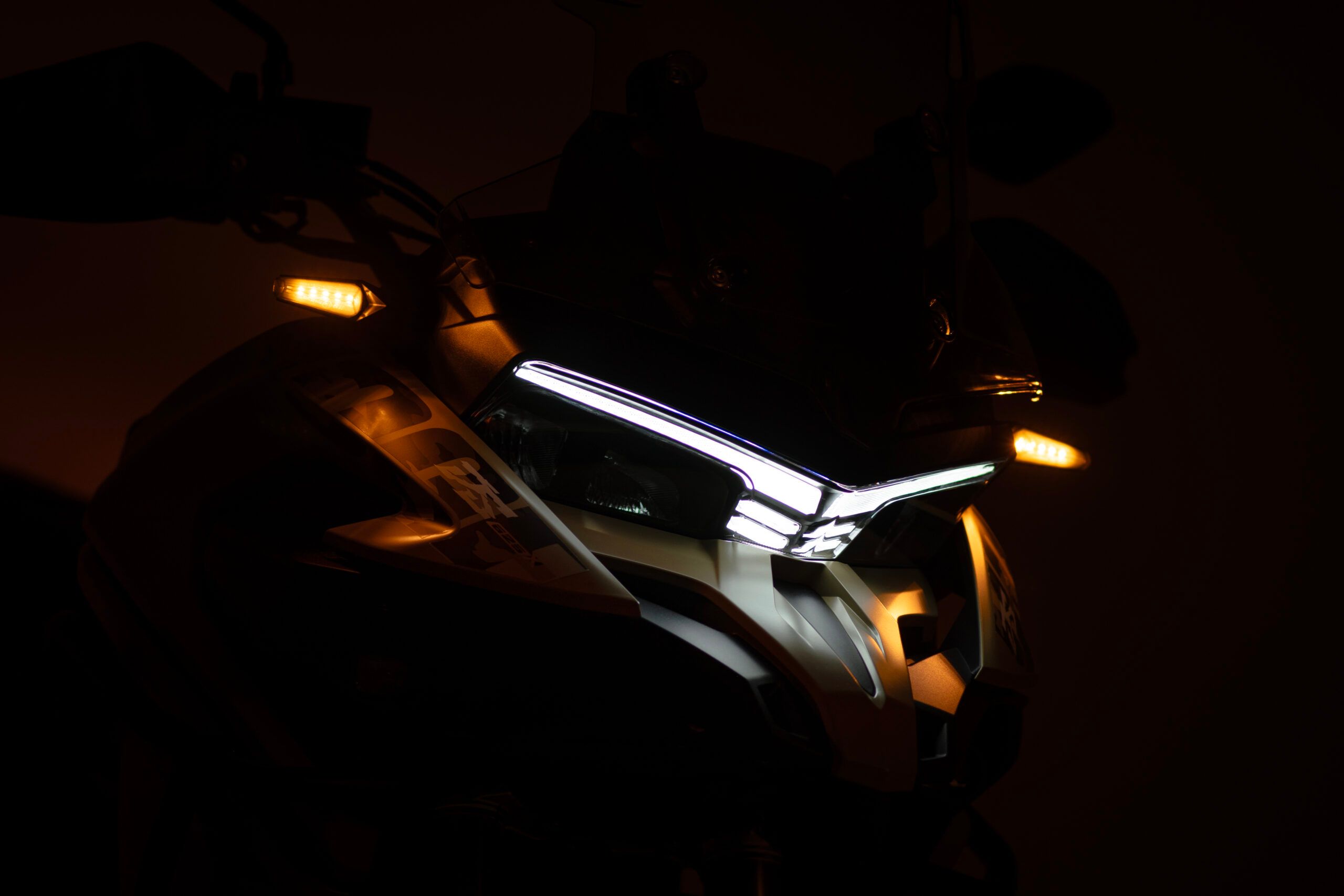 Foto 1: Moto VOGE Valico 625DSX nuova 581cc strada (2026)