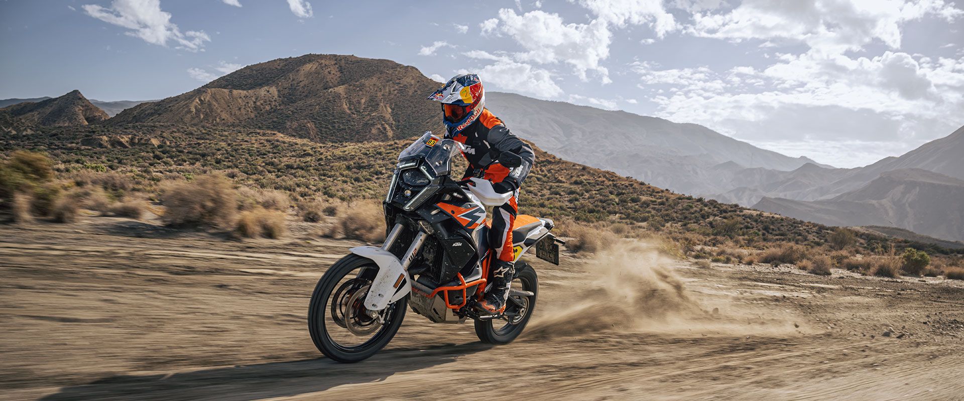 Foto 2: Moto KTM 1390 Super Adventure R nuova 1350cc strada (2026)