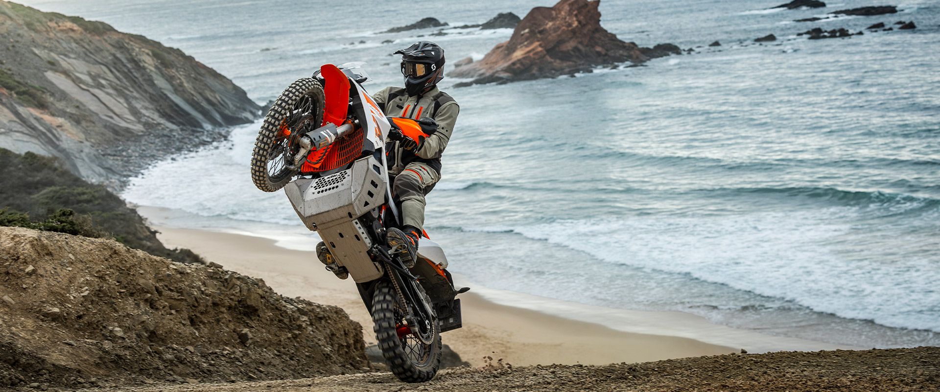 Foto 4: Moto KTM 890 Adventure R nuova 889cc strada (2026)