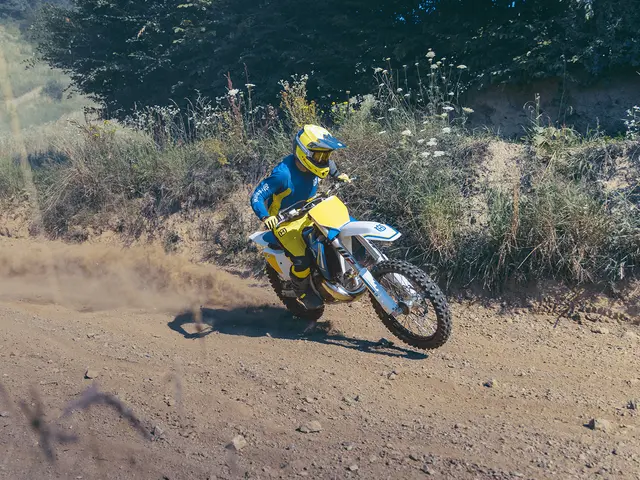 Foto 1: Moto HUSQVARNA TC 300 Heritage nuova 293cc cross (2025)