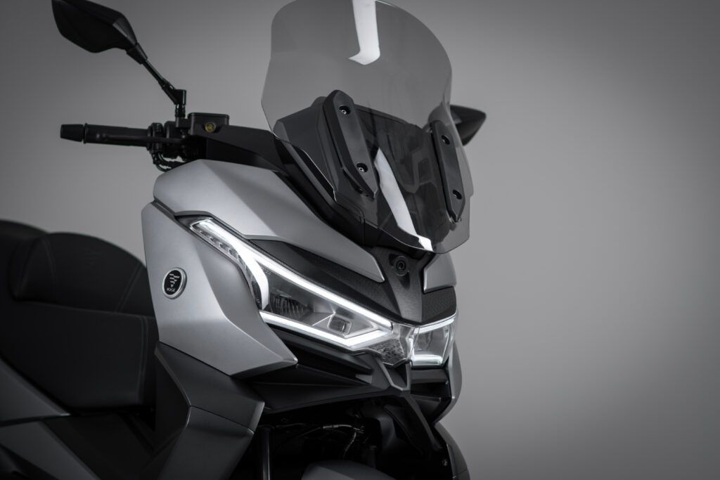 Foto 3: Moto VOGE SFIDA SR4 MAX nuova 350cc scooter (2026)