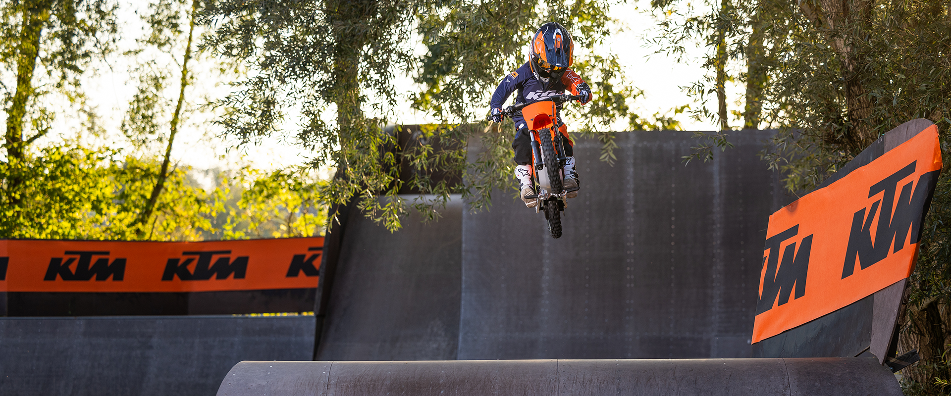 Foto 3: Moto KTM SX-E 2 nuova cross (2025)