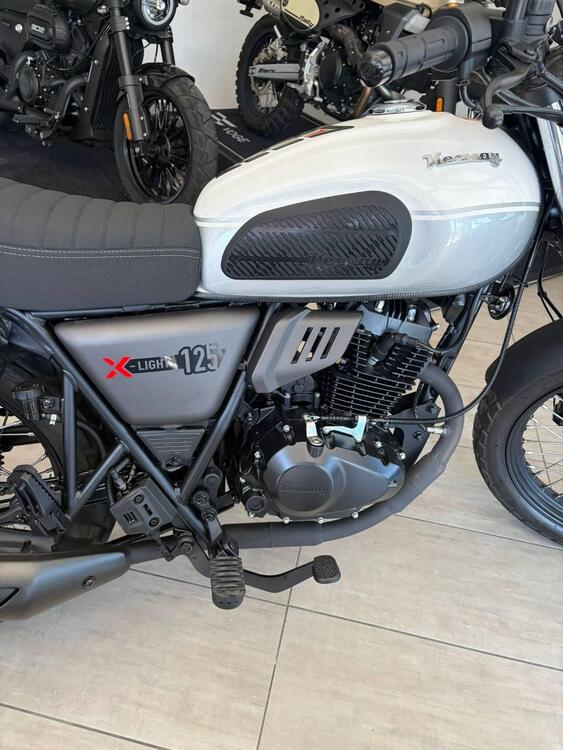 Keeway Motor X-Light 125