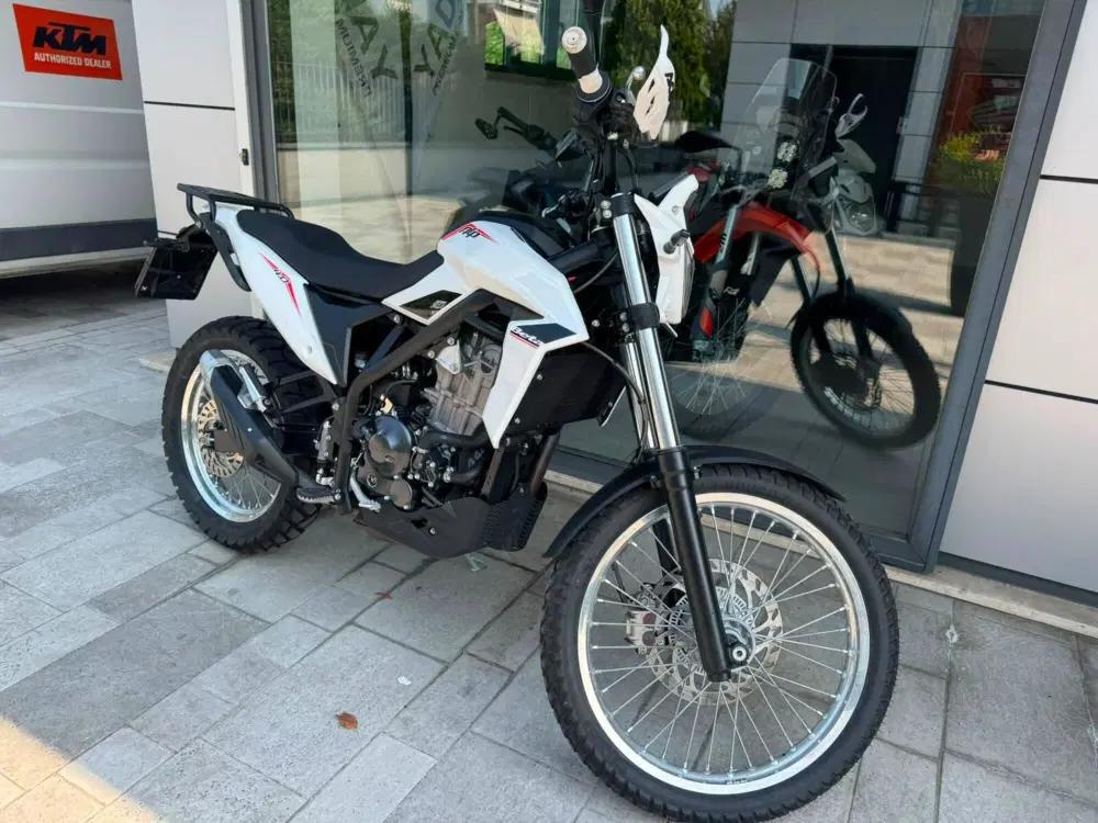 Betamotor Alp 4.0