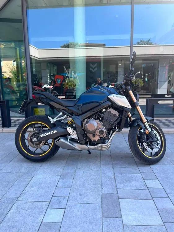 Honda CB 650 R