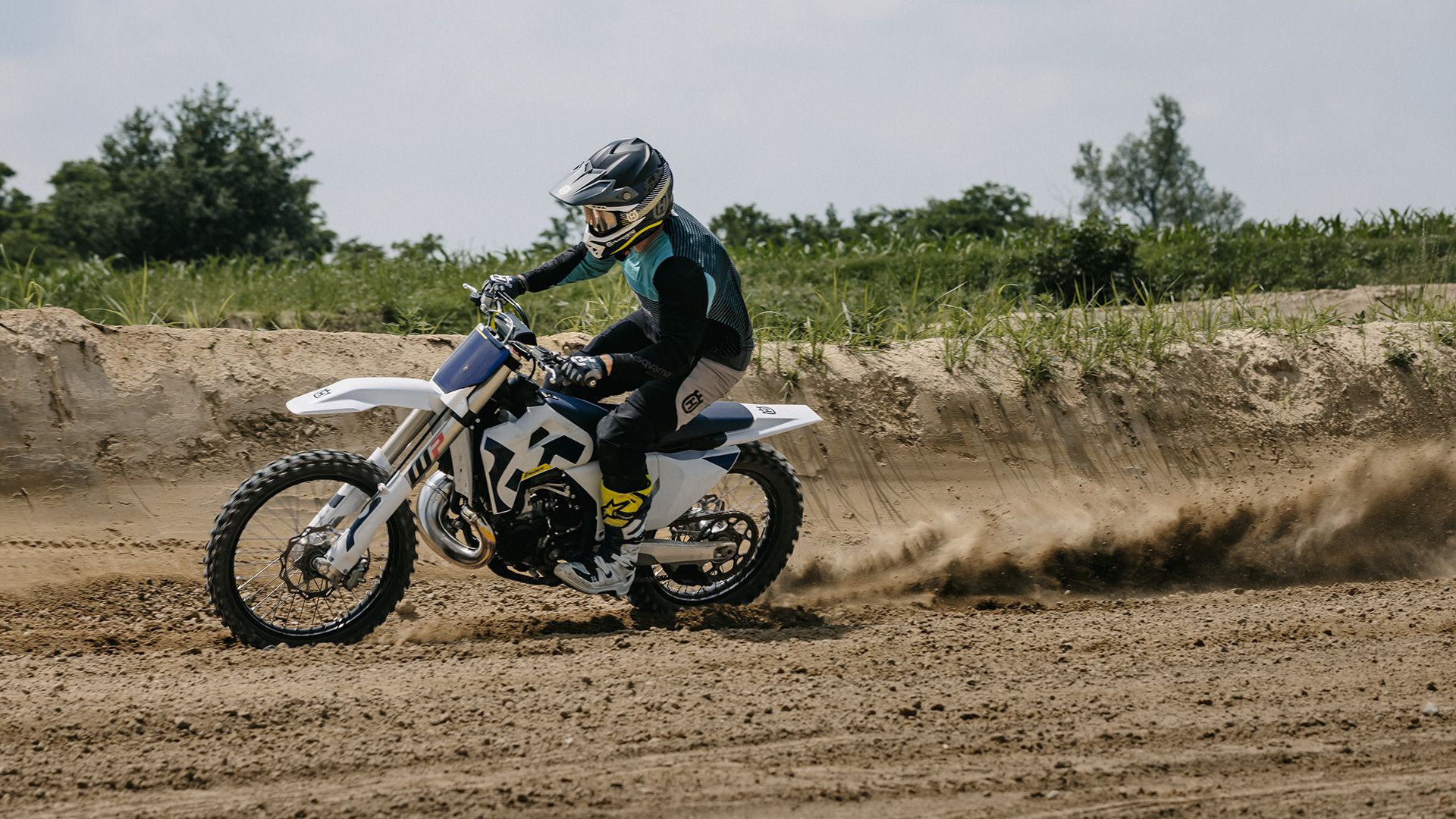 Foto 1: Moto HUSQVARNA TC 250 nuova 249cc cross (2026)