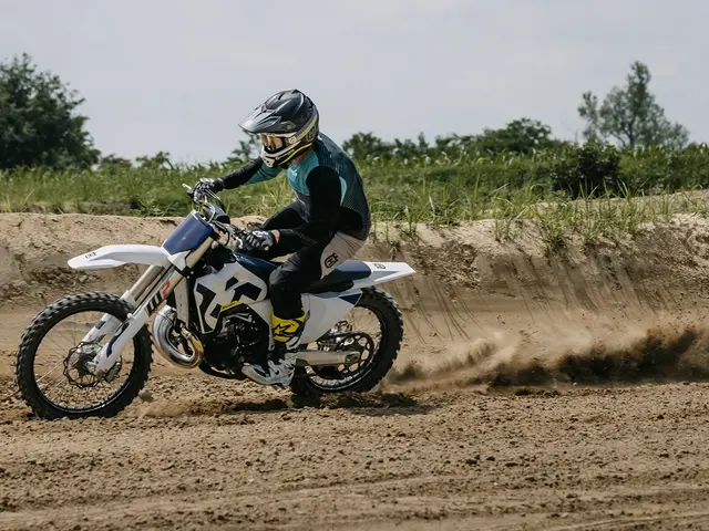 Foto 1: Moto HUSQVARNA TC 250 nuova 249cc cross (2026)