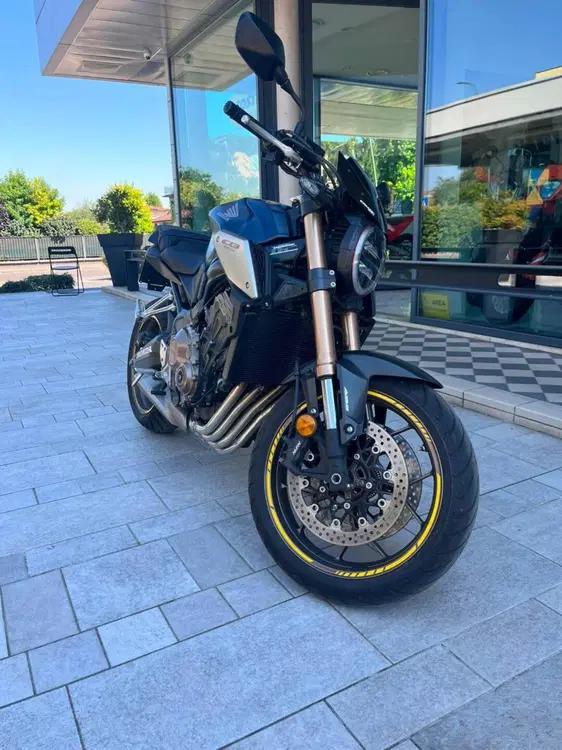 Honda CB 650 R