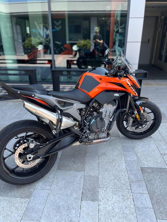 Foto 3: Moto KTM 790 Duke L usata 799cc strada (2023)