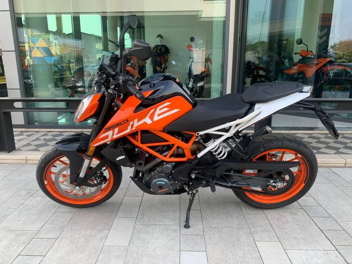 KTM 390 Duke ABS