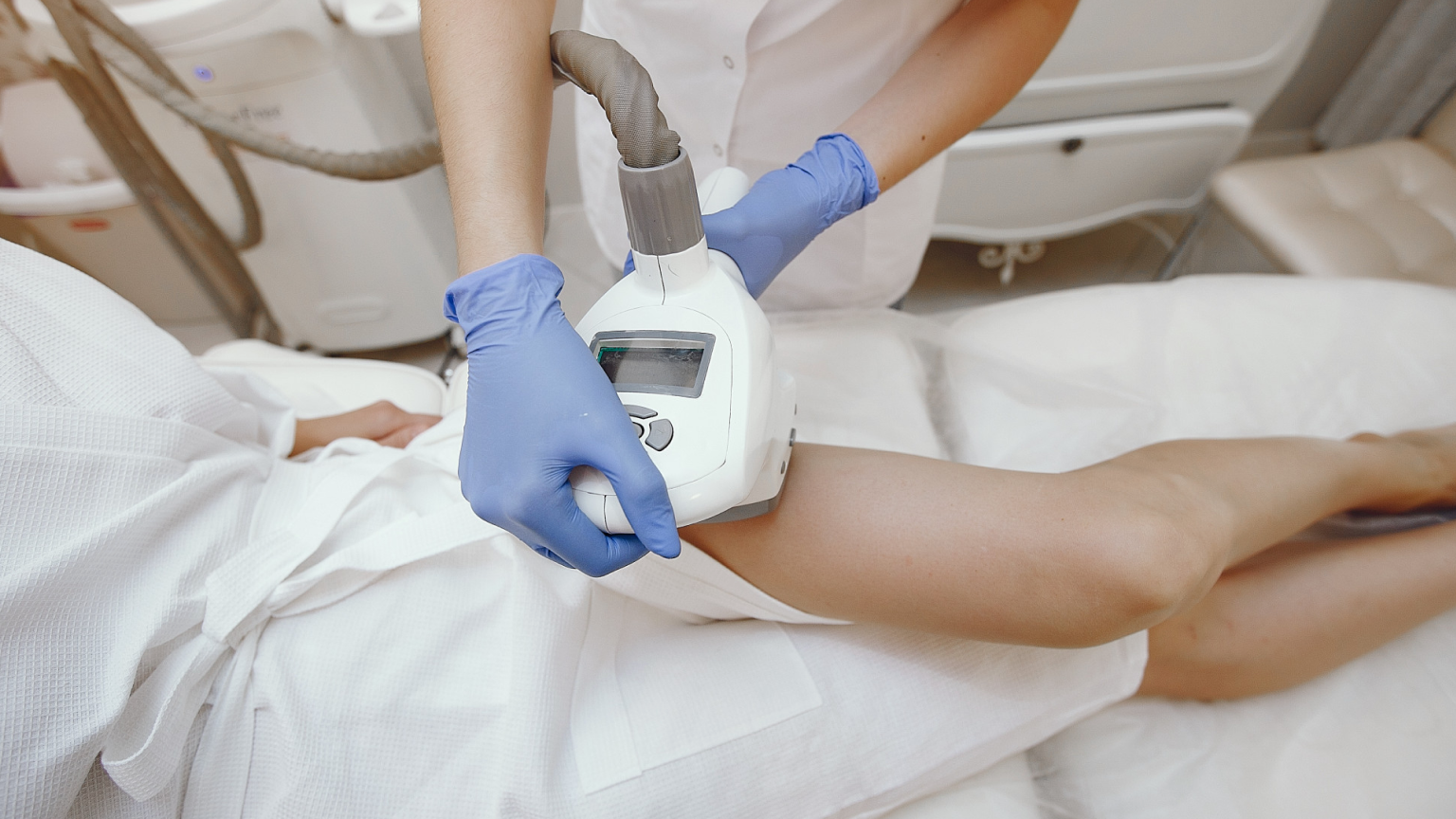 Science of Body Contouring: How Modern Treatments Reshape Your Body Safely