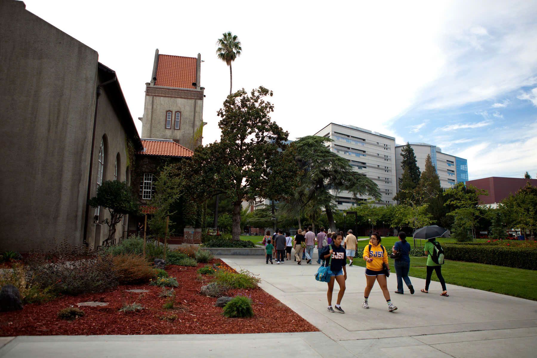 SAN JOSÉ STATE UNIVERSITY