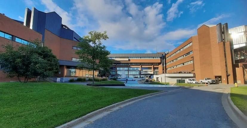 Cambrian College 🇨🇦
