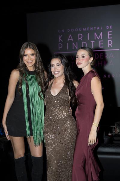 Premier de Karime Pindter: La Verdadera Matryoshka 