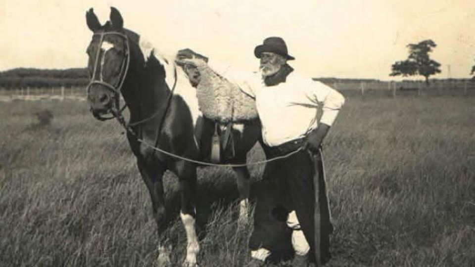 Don Segundo Sombra: La historia del hombre tras el hombre