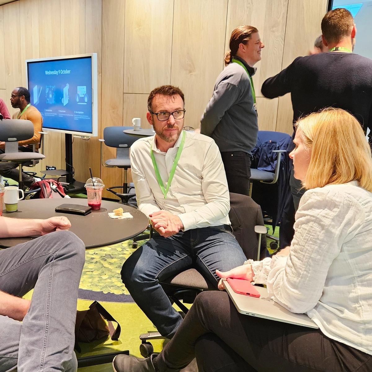 Bilde av gründere som deltar på Deloittedagen