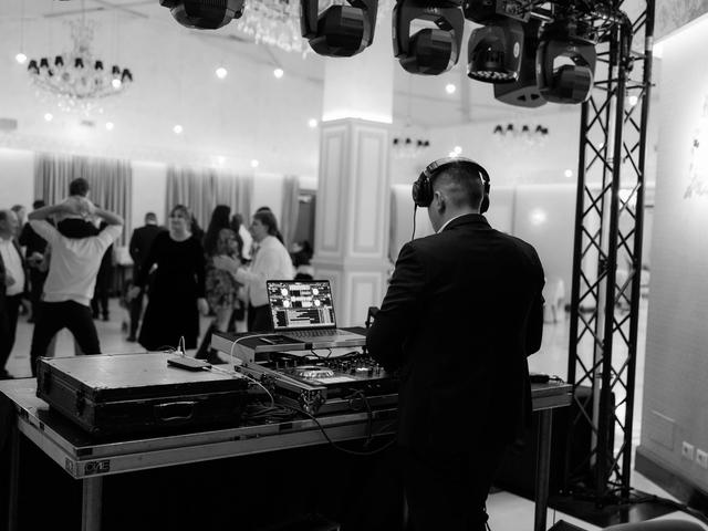 DJ & MC