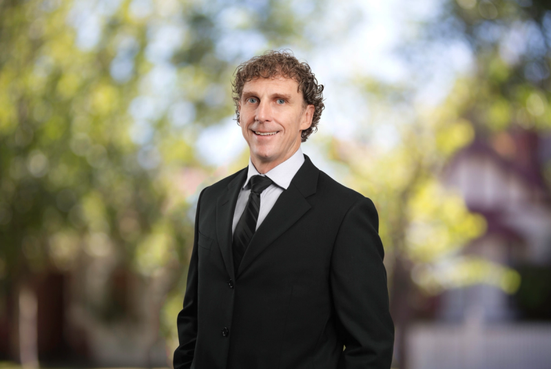 Damien Holliday - Strategic Property Advisor - Performance Property