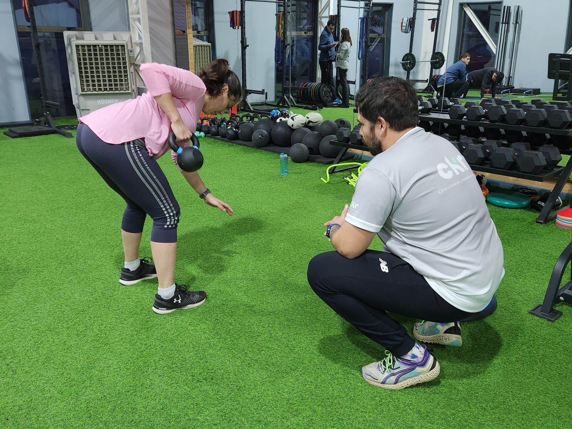 Entrenamiento Personalizado Guiado Por Kinesiólogo