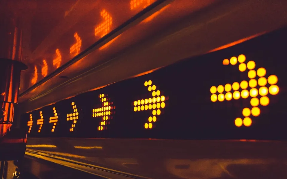 Arrow's redirecting someone - Photo by Isaque Pereira on Pexels