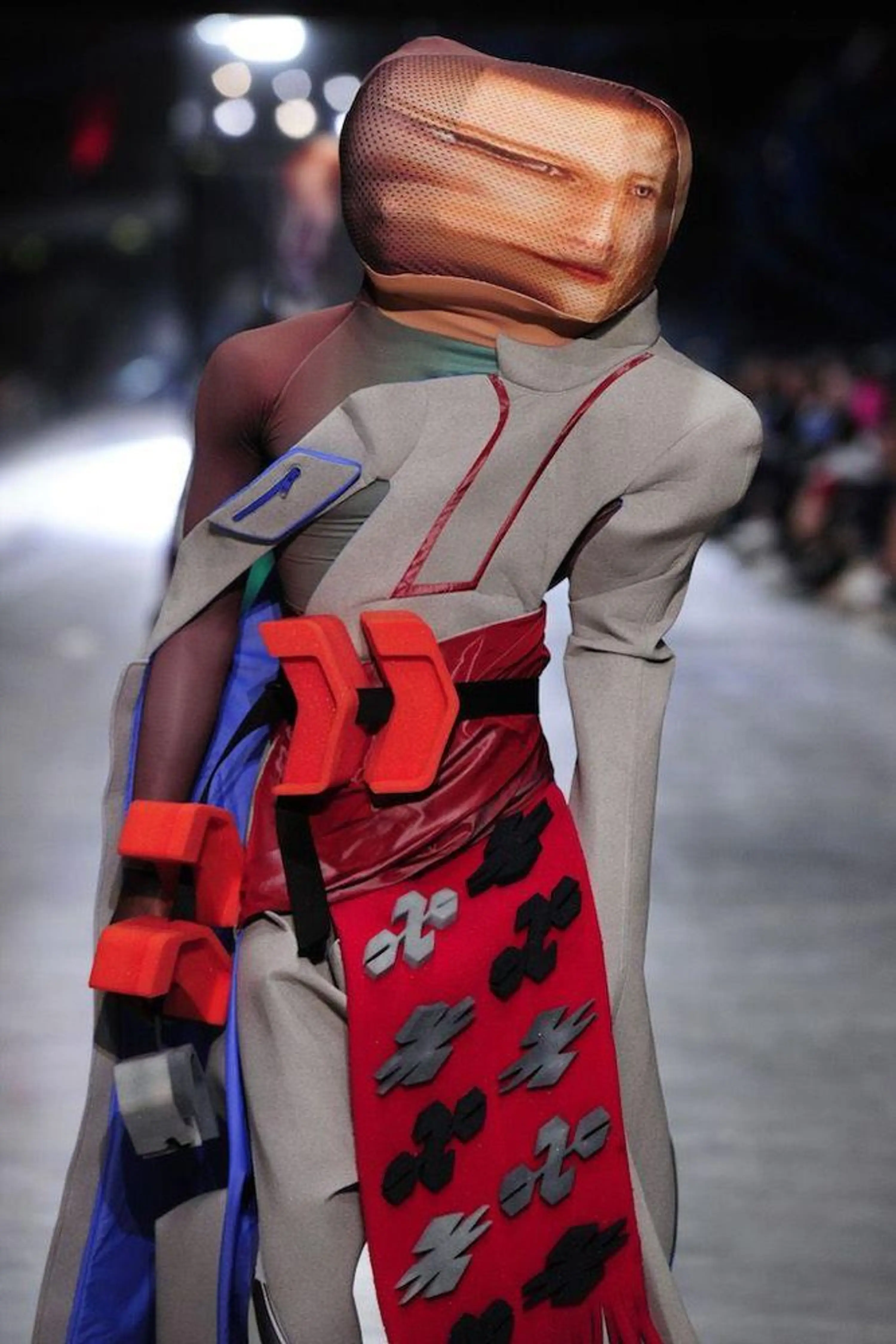 00317