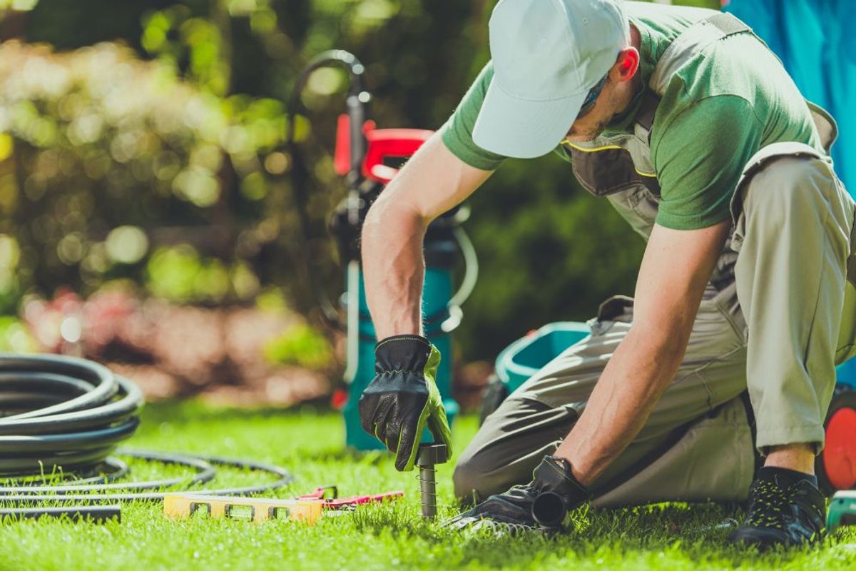 7 Warning Signs Your Sprinkler System Needs Professional Repair Now