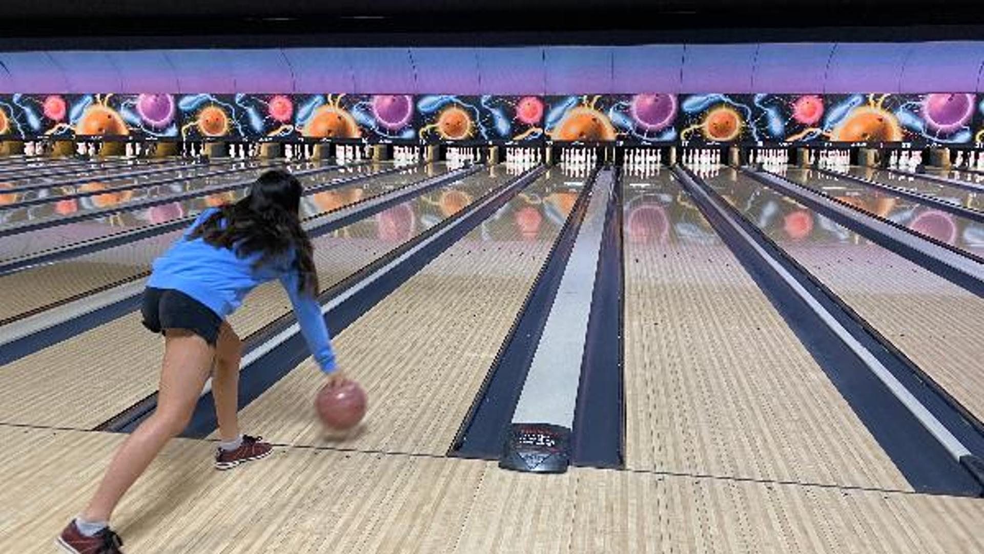 Pins 10 Pin, Henderson