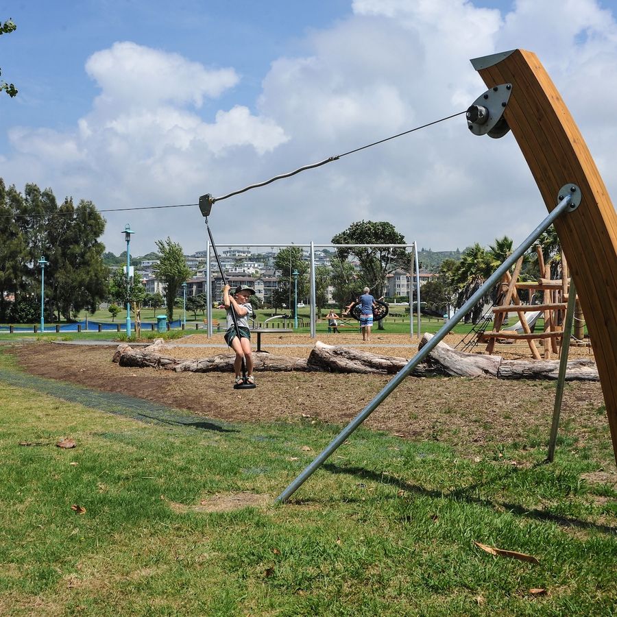 Victor Eaves Park Playground